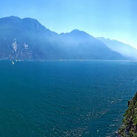 Casa Nonno Sergio View By Gardadomusmea Tremosine