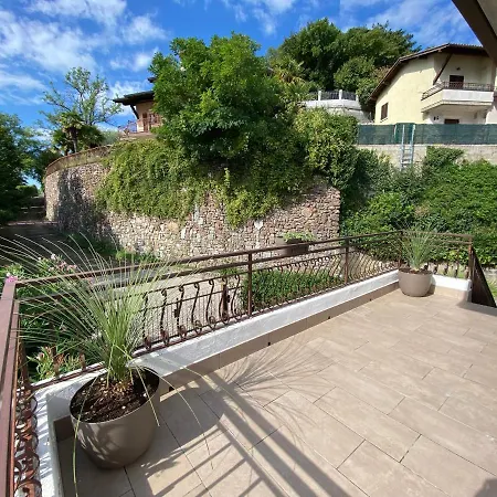 Casa Nonno Sergio View By Gardadomusmea Tremosine