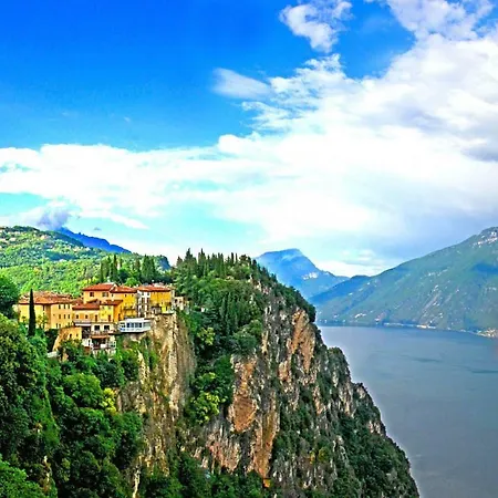 公寓 Casa Nonno Sergio View By Gardadomusmea *