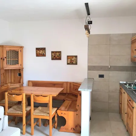 Casa Nonno Sergio View By Gardadomusmea Appartement